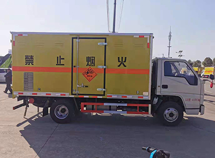 遂昌爆破器材运输车